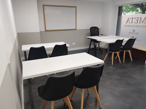 Meta English Academy en Donostia-San Sebastian